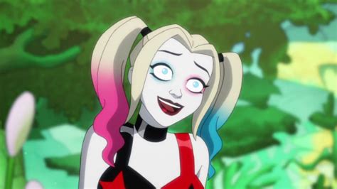 harley quinn nude scenes|Harley Quinn Flashes Camera in NSFW Season 4 Clip